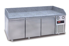 Pizzakühltische mit Granit / 3 Türen / 215 cm / Pizzableche 60x40 cm