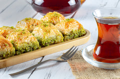 Automatisches Schwimmersystem Antik Kupfer Teekocher mit 3 Teekannen / 25 lt.