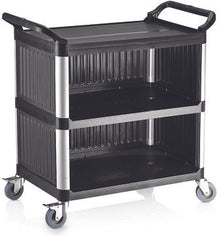 Servierwagen aus Kunststoff /3 Abstellflächen /Belastbar bis 130 kg/Geschlossen
